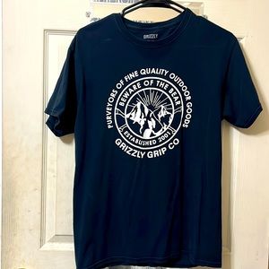 Grizzly Shirt Size Medium